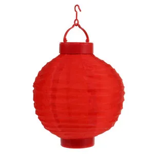 napelemes kerti lampion 20 cm méretben Energiatakarékos solar lampion 20 cm méretben kültérre. Ki - bekapcsolható Vízálló. Az elemet az első használat előtt legalább 6 órán keresztül tölteni kell! Tartozék: 1 db solar LED lampion akasztóval