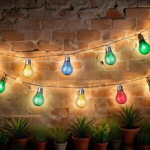 Ideális dekoráció kültérre teraszra, pavilonra, vagy fára akasztva. A napelemes villanykörte füzér színes, bárhová telepíthető, nincs szükség hálózatra.